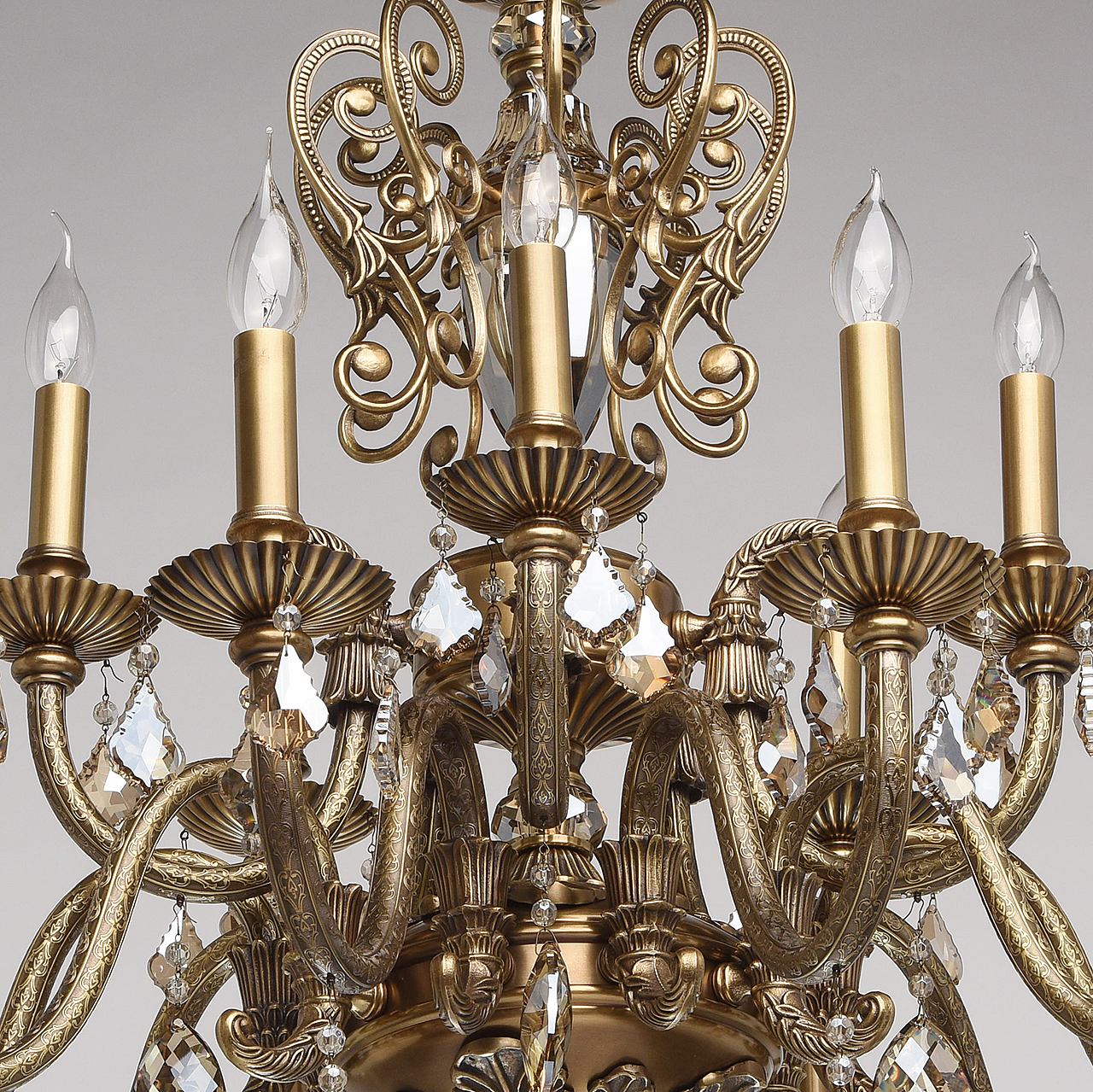 Подвесная хрустальная люстра Габриэль Chiaro 491011215