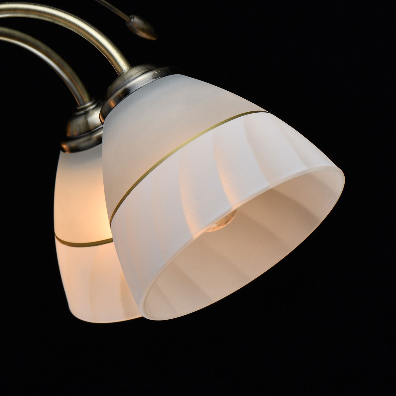 Потолочная люстра De Markt Блеск 315013506