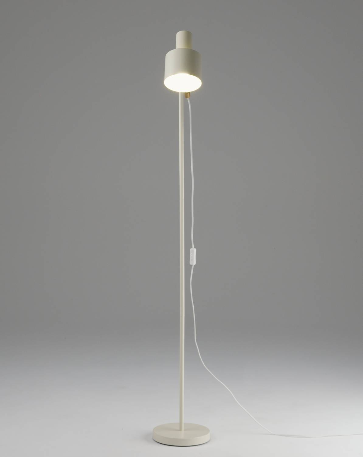 Торшер Moderli Artis V11268-1F