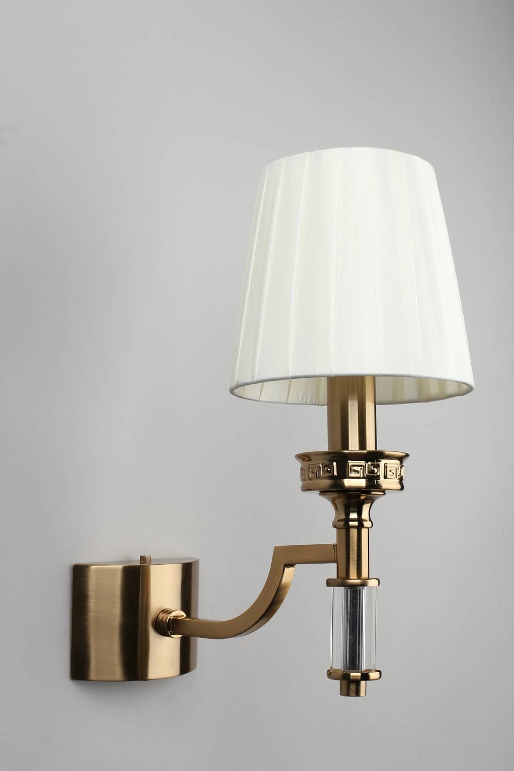 Настенное бра Aployt Patricia APL.716.11.01