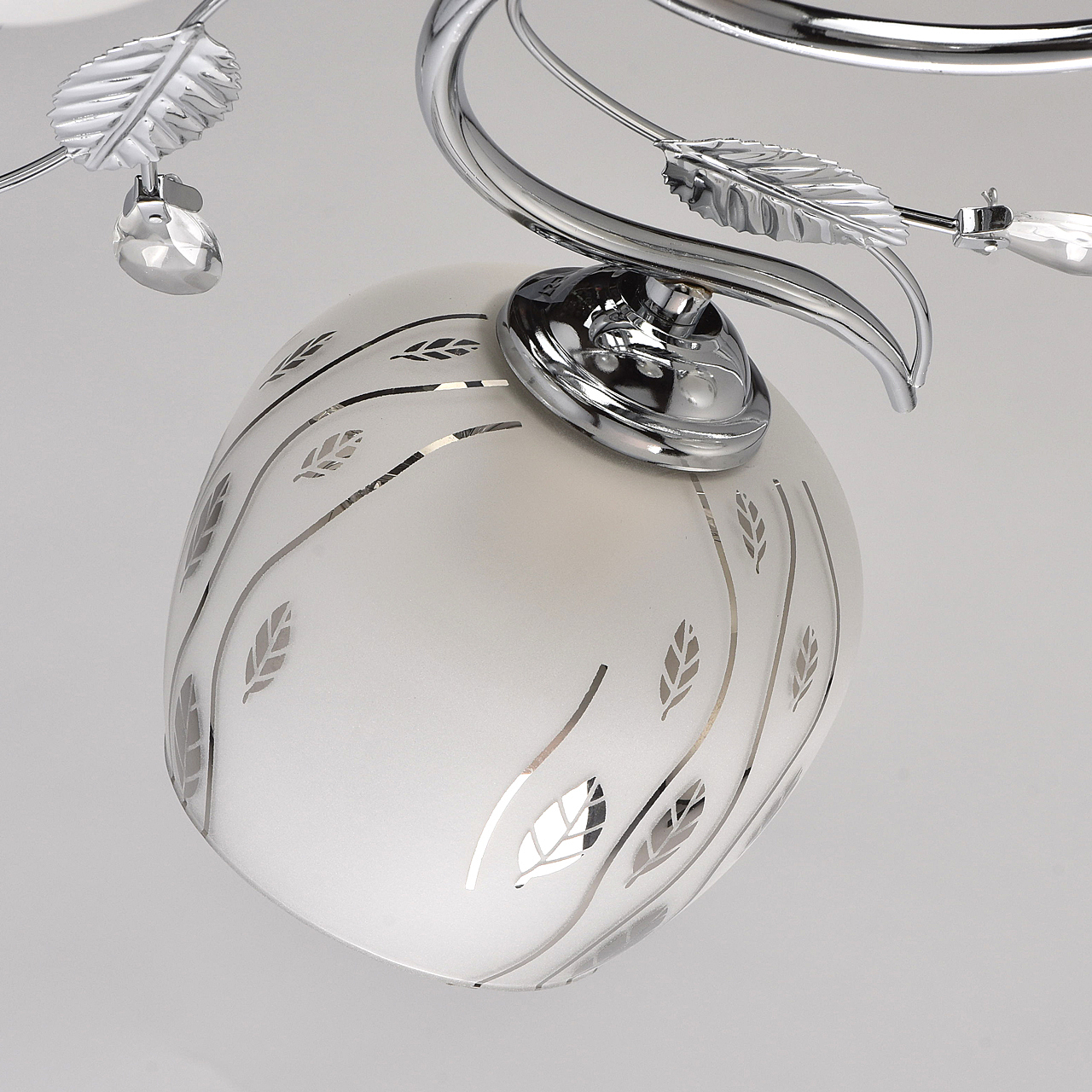 Потолочная люстра De Markt Грация 677012405