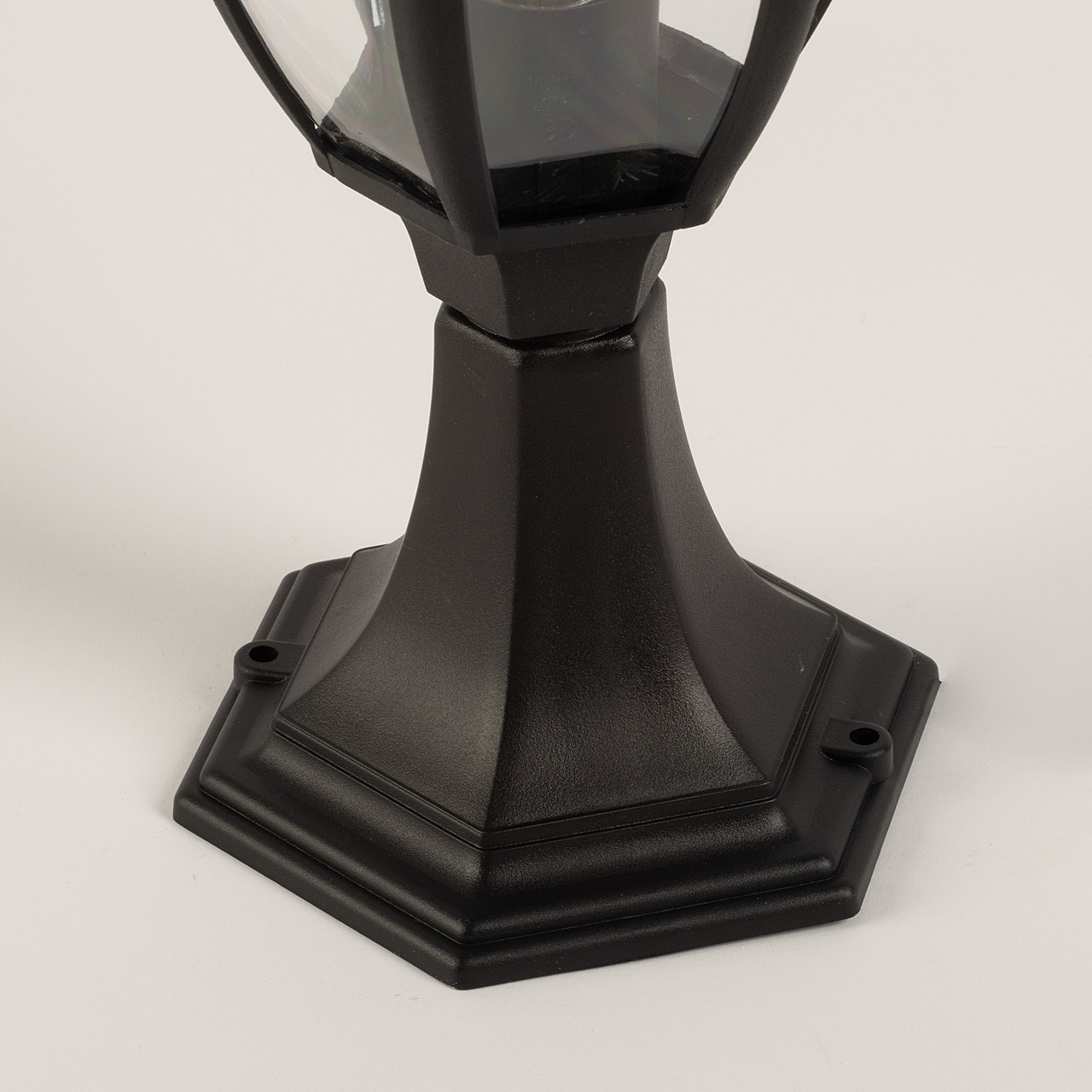 Уличный наземный светильник De Markt Корсо 801041001