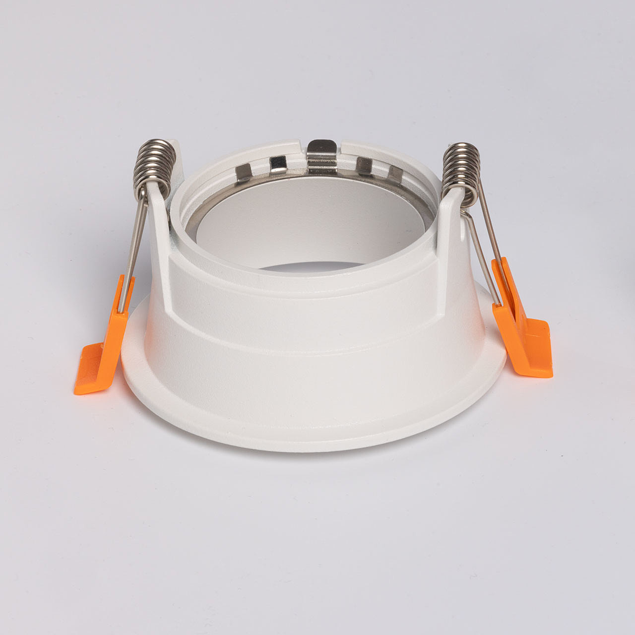 Встраиваемый светильник De Markt Прайм 850010101