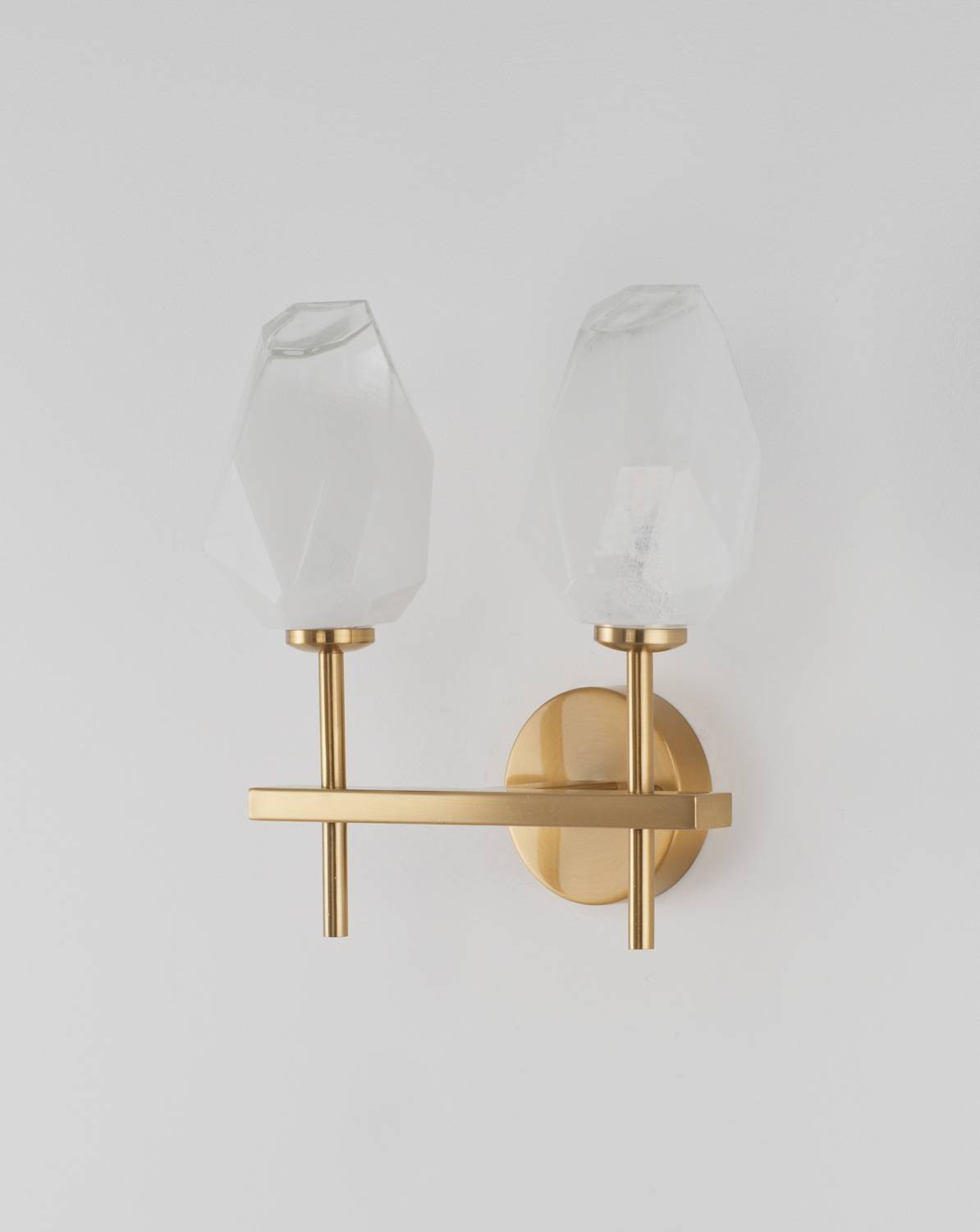 Настенное бра Moderli Catris V10314-2W Настенное бра Moderli Catris V10314-2W