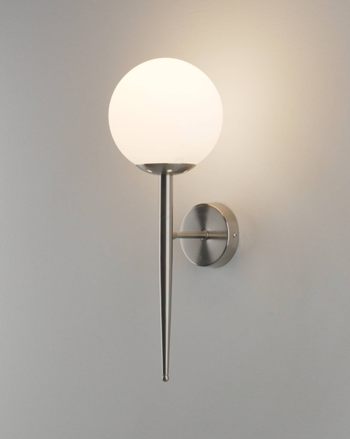 Настенное бра Moderli Scrumbel V11564-1W