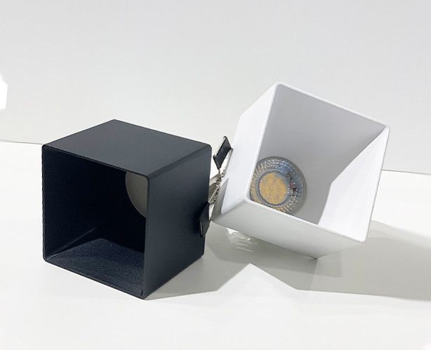 Встраиваемый светильник Italline dl 302 DL 3024 white