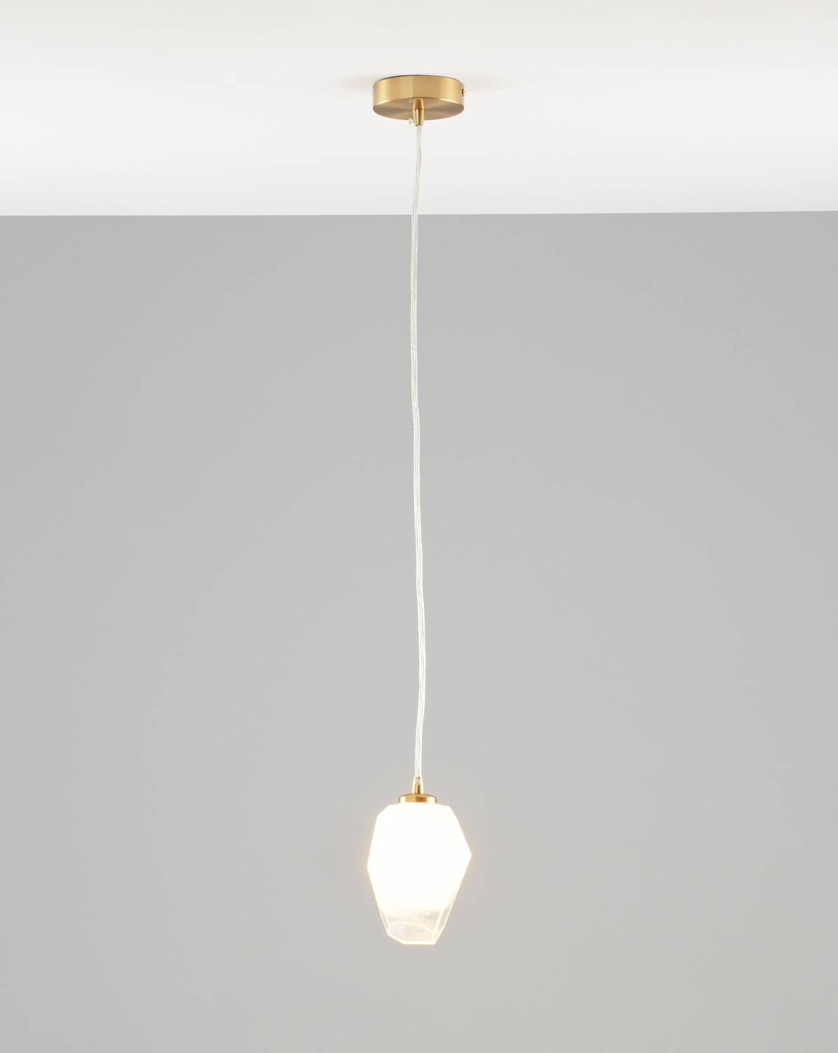 Светильник подвесной Moderli Catris V10312-1P Светильник подвесной Moderli Catris V10312-1P