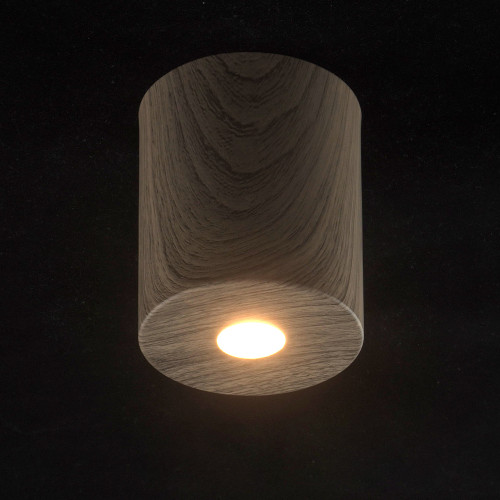 Накладной светильник De Markt Иланг 712010301