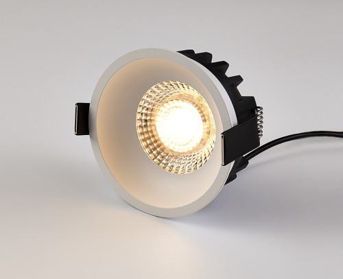 Встраиваемый светильник Italline IT08-8042 IT08-8042 white 3000K