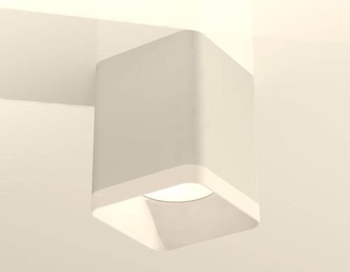 Накладной светильник Ambrella Techno XS7812021