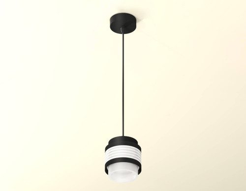 Светильник подвесной Ambrella Techno XP8432020