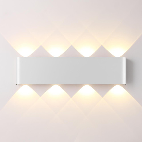 Настенный светильник Odeon Light Magnum 7192/8WL