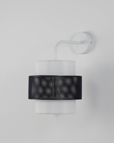 Настенное бра Moderli Gela V10484-1W