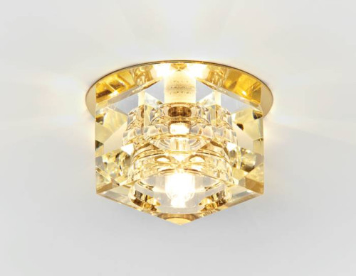 Встраиваемый светильник Ambrella Design D605 CL/G