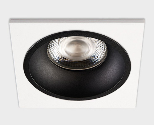 Встраиваемый светильник Italline IT08 IT08-8032 black 3000K