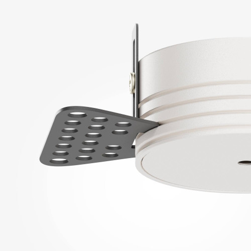 Основание для вывода провода подвесного светильника Maytoni Accessories for pendant PA001-TRS-W