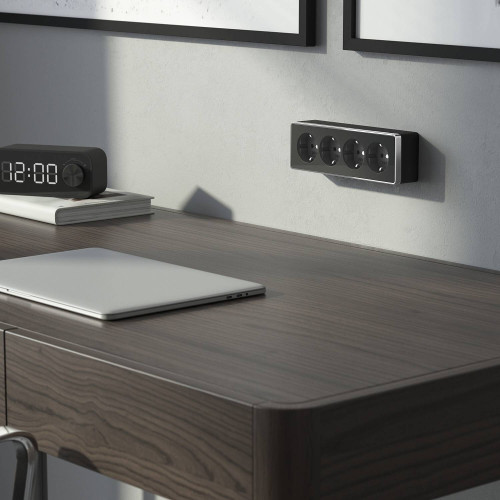 Розетка Werkel Накладные механизмы Gallant черный/хром W5072258/ Розетка четверная с заземлением и шторками Gallant (черный/хром)