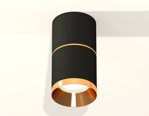 Накладной светильник Ambrella Techno XS7402181