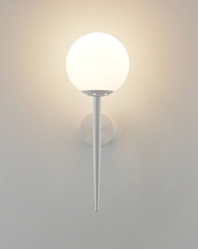 Настенное бра Moderli Scrumbel V11563-1W