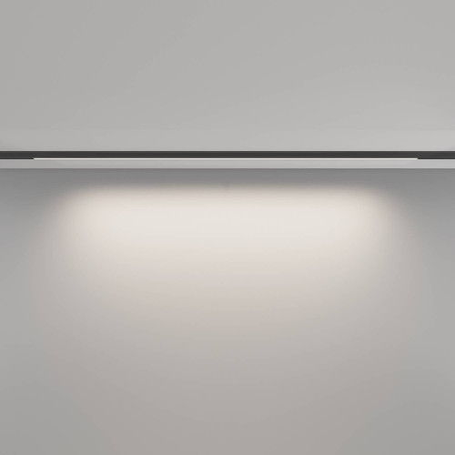 Трековый светильник Maytoni Basis TR190-1-15W4K-B