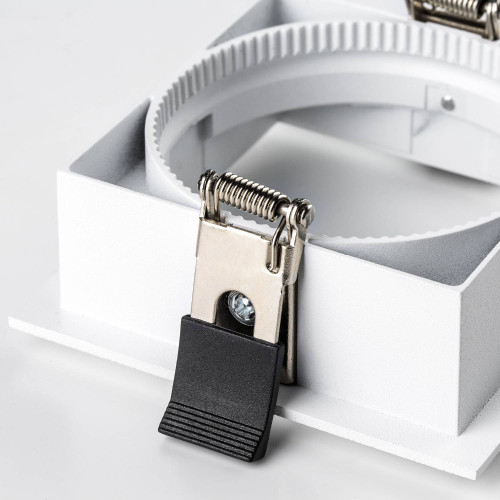 Рамка квадратная встраиваемая для светодиодных модулей 0750xx Lightstar STELLA 075216