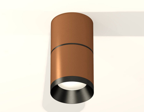 Накладной светильник Ambrella Techno XS7404041