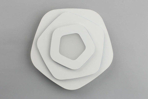 Потолочная светодиодная люстра Avola Omnilux OML-07701-30