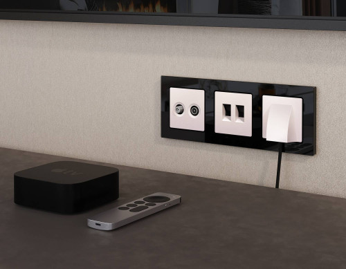 Розетка Ambrella Volt ALFA MA213310