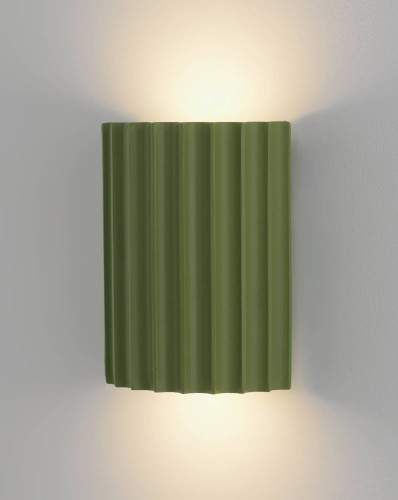 Настенное бра Moderli Bailey V11222-WL