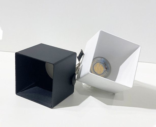 Встраиваемый светильник Italline dl 302 DL 3024 black